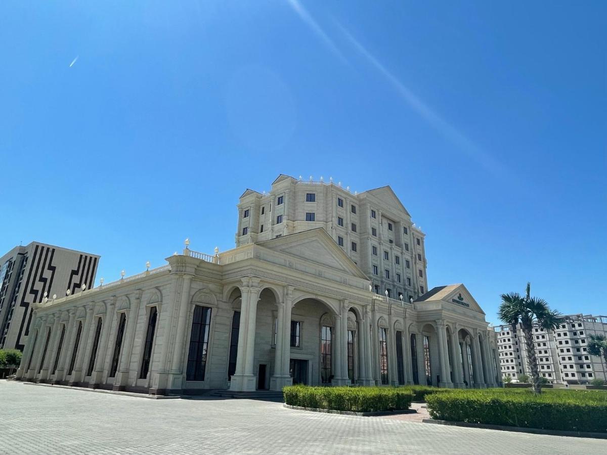 Sultan Palace Hotel Atyrau Exterior photo The new building of the university